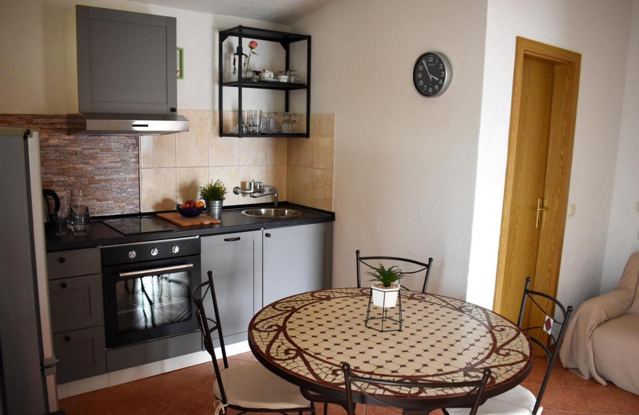 Apartment Vujica, Okrug Gornji Trogir Exterior photo